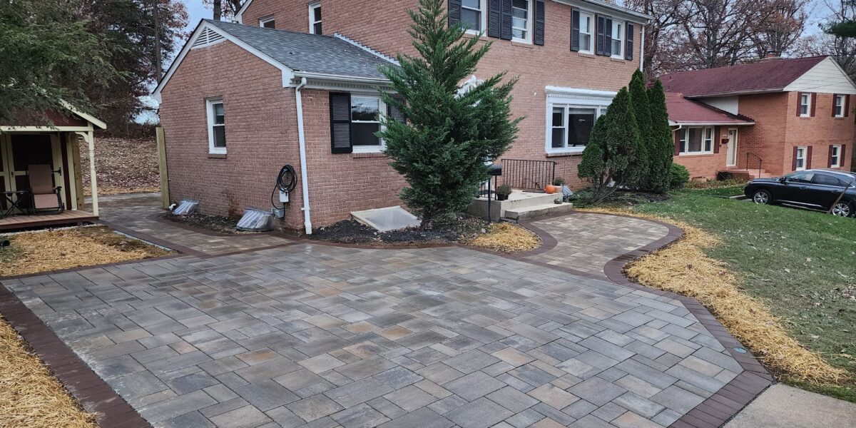 Outdoor Kitchen